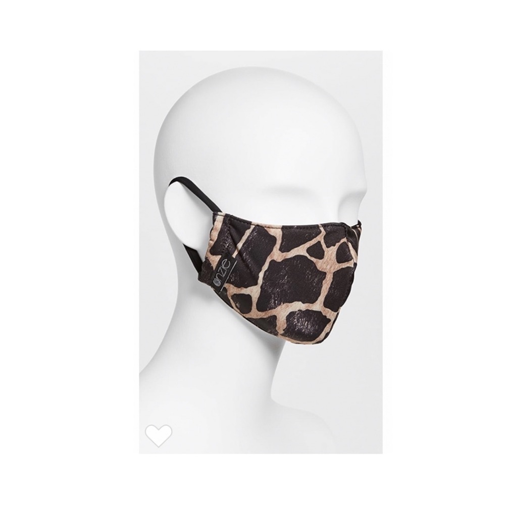Onzie Leopard Print Face Mask.